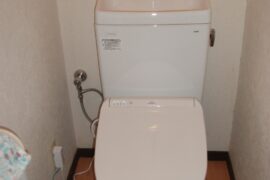 トイレ入替え（TOTO ピュアレストＱＲ）工事